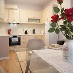 Eni's 地拉那