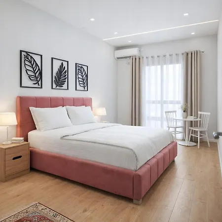 Apartament Eni's *