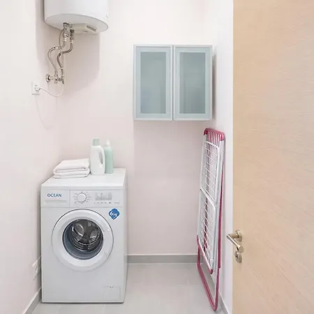 Eni's Apartament Tirana