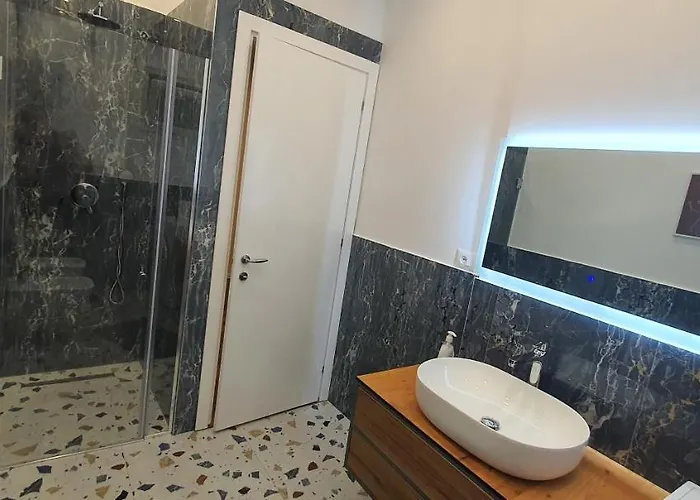 Eni's شقة تيرانا