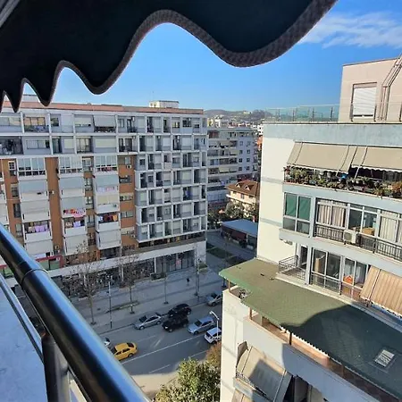 Apartment Eni's *
