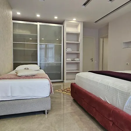 Apartment Eni's Tirana