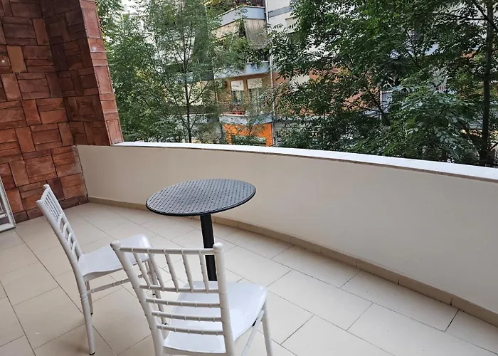 Eni's Διαμέρισμα Τίρανα